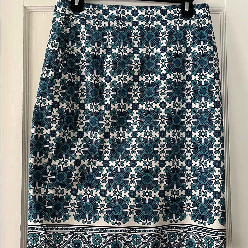 Boden cotton/elastane fully lined skirt. Excellent condition.